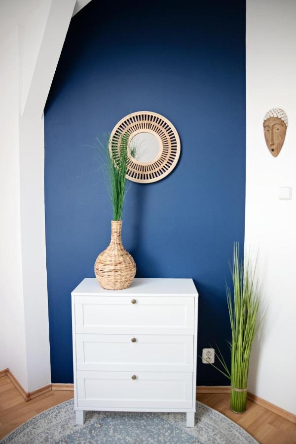 Cozy Modern Apartment In The Old Town - Hlavna Street Kosice Bagian luar foto